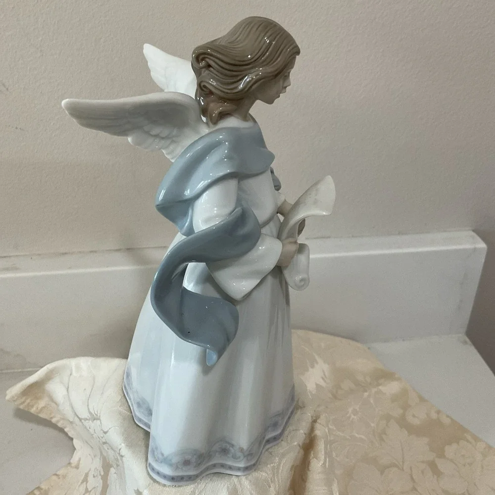 LLADRO Angel Cantor Rejoice #6321 Christmas Tree-Topper Figurine